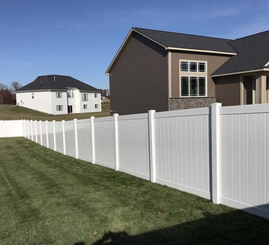 White Vinyl Privacy Fence Minnesota 12